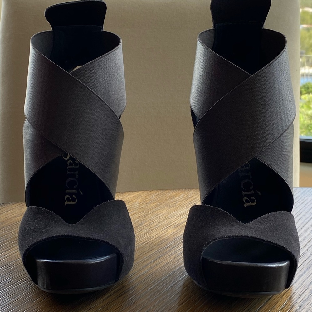 Pedro Garcia Heels